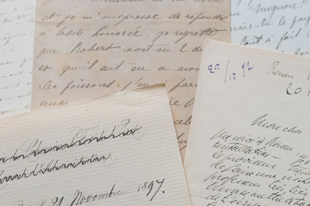 old handwritten letters